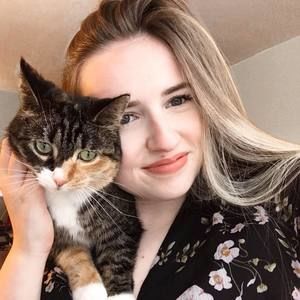 Meet your Posher, Kelly-ann